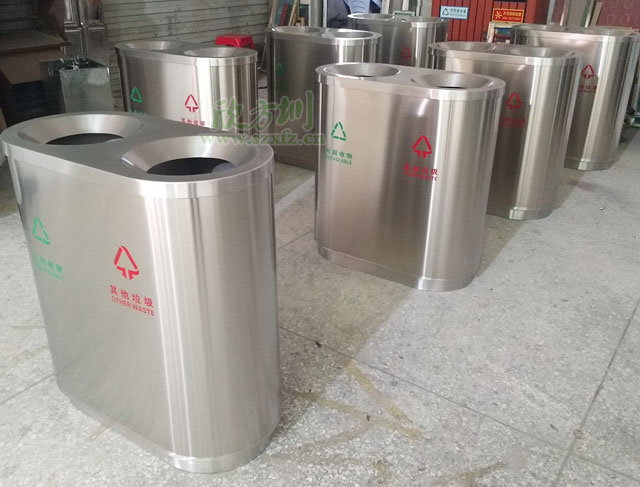 貴陽(yáng)機(jī)場(chǎng)垃圾桶廠(chǎng)家直供為千萬(wàn)旅客提供清潔環(huán)境